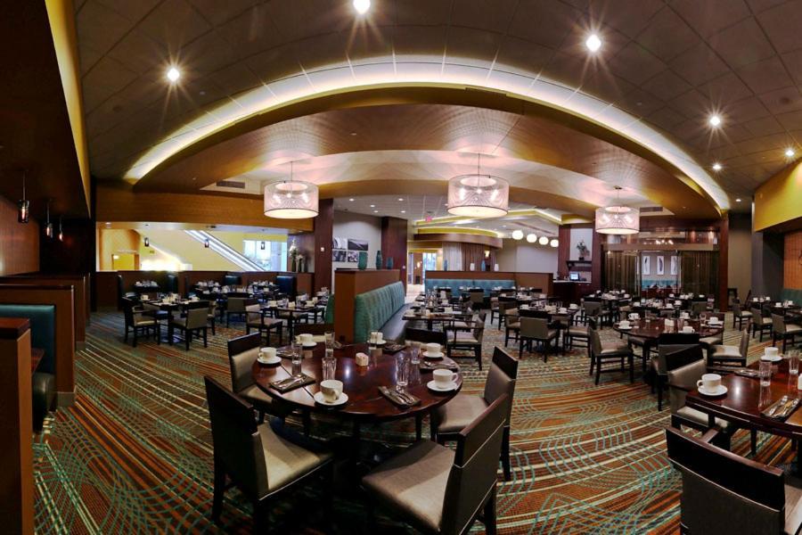 Apache Casino Hotel ลอว์ตัน ภายนอก รูปภาพ